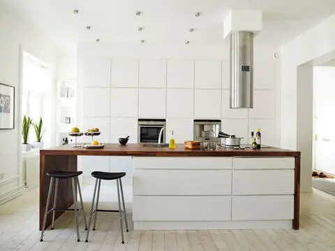 Commercial kitchen build